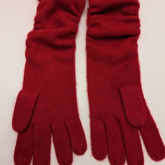 Tilo red cashmere gloves/ hand warmers NWOT - Picture 6 of 9